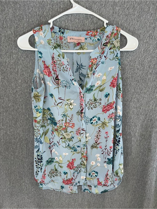 Philosophy Tops - Philosophy Light Blue Floral Sleeveless Button-Front Blouse